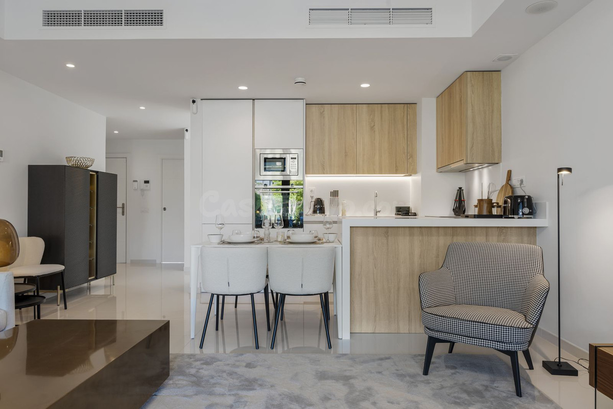 Planta baja 2 habitaciones 111m² en alquiler - Costa Del Sol - foto 5