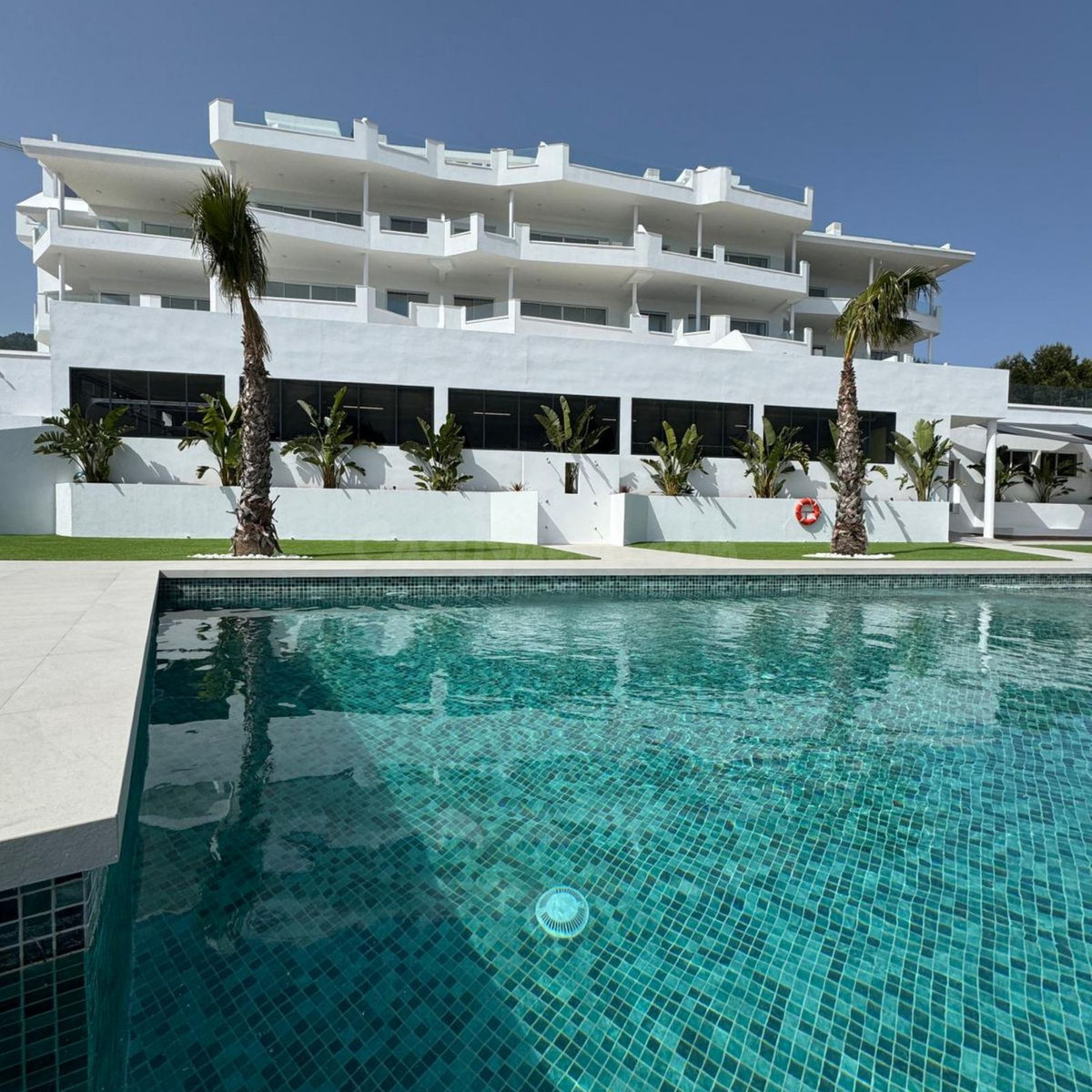 Planta baja 3 habitaciones 137m² en alquiler - Centro