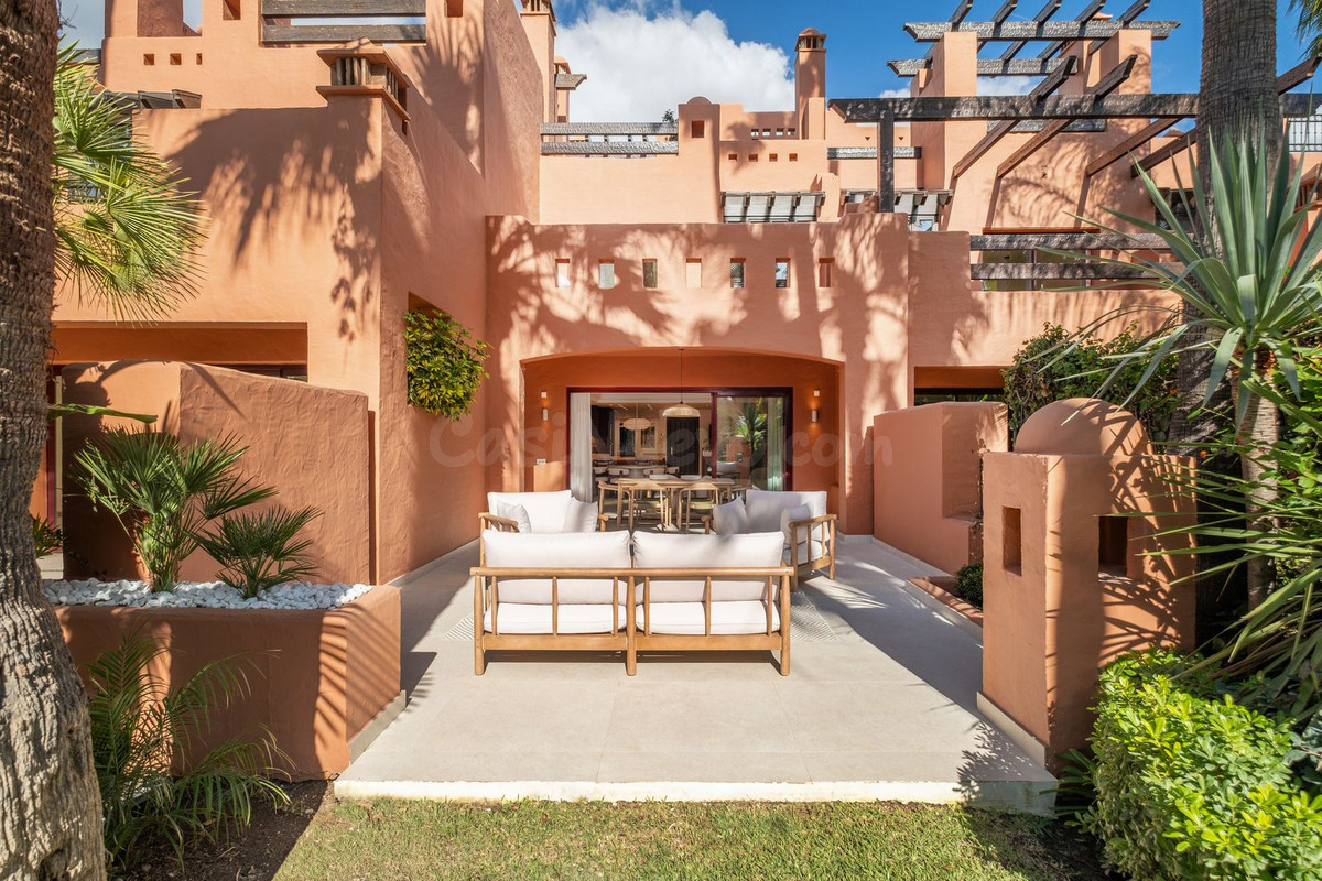 Villa 4 habitaciones 230m² en alquiler - Marbella