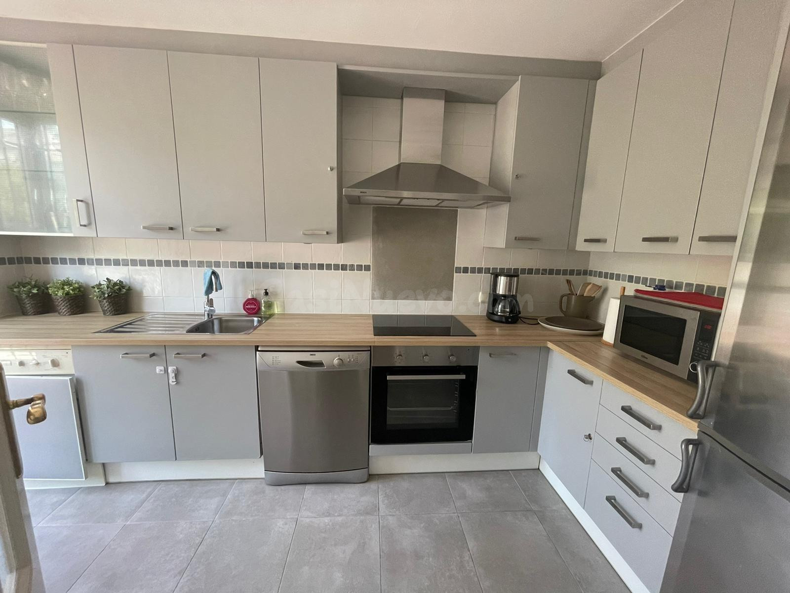 Pareado 4 habitaciones 16m² en alquiler - Bahía de Marbella - foto 3