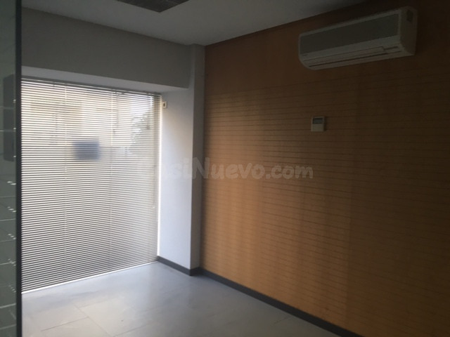 Oficina 3 habitaciones 220m² en alquiler - Costa Del Sol - foto 3