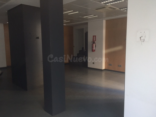 Oficina 3 habitaciones 220m² en alquiler - Costa Del Sol - foto 5