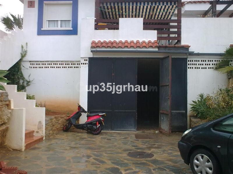 Almacén 500m² en venta - Costa del Sol