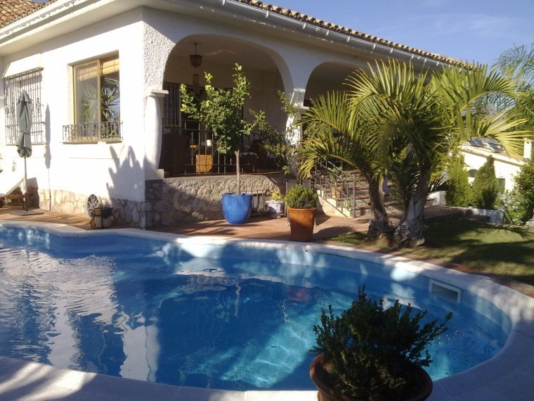 Chalet 7 habitaciones 211m² en venta - Marbella