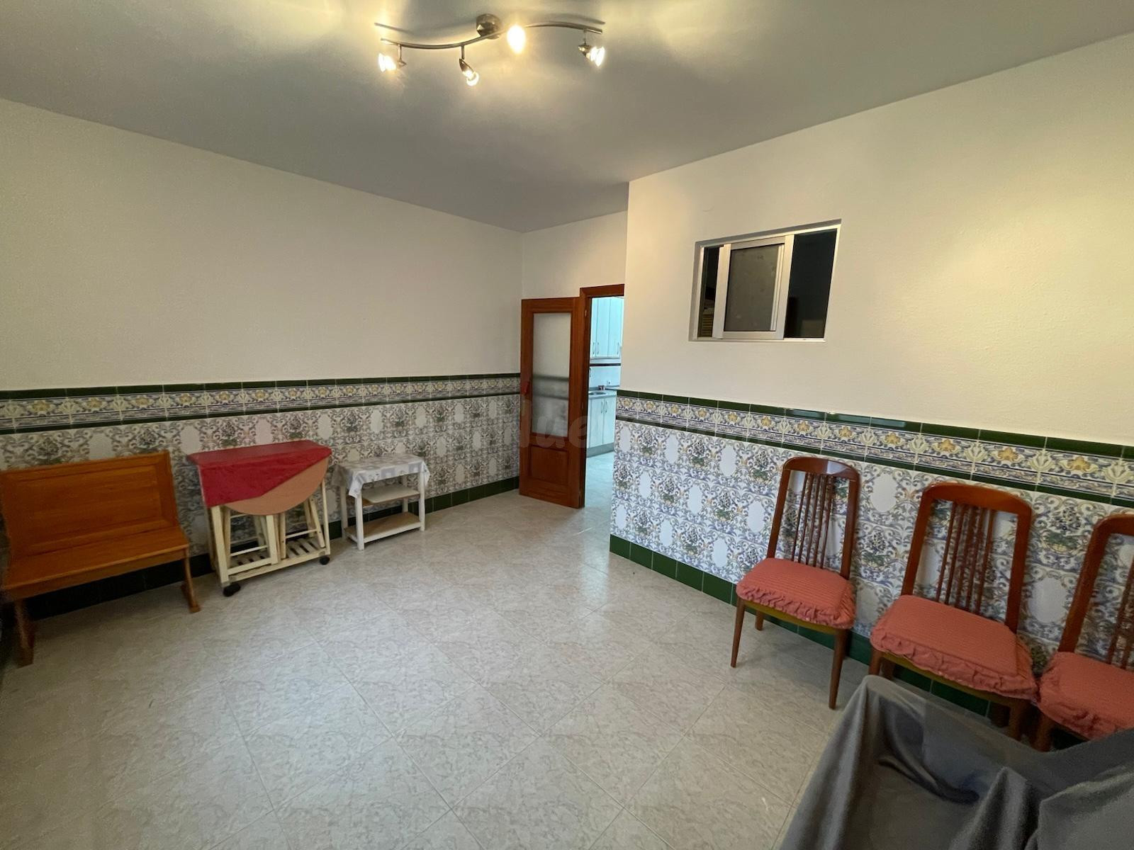 APARTAMENTO DE DOS habitaciones EN TORREQUEMADA. - foto 2