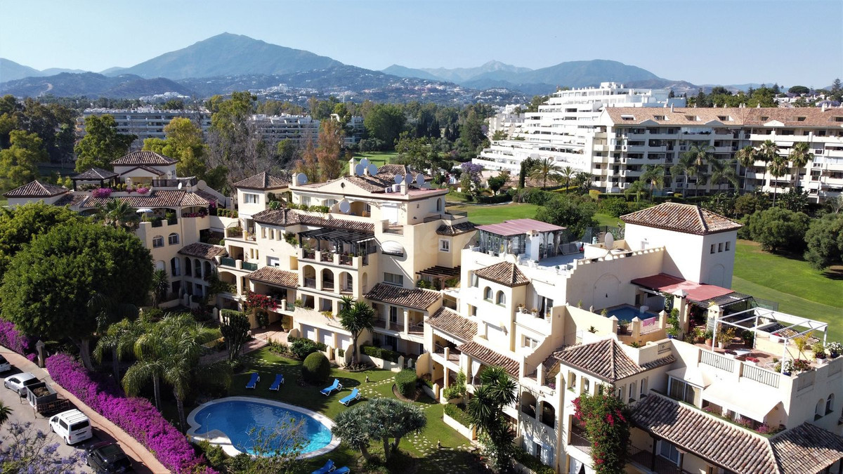 Ático 3 habitaciones 210m² en venta - Marbella