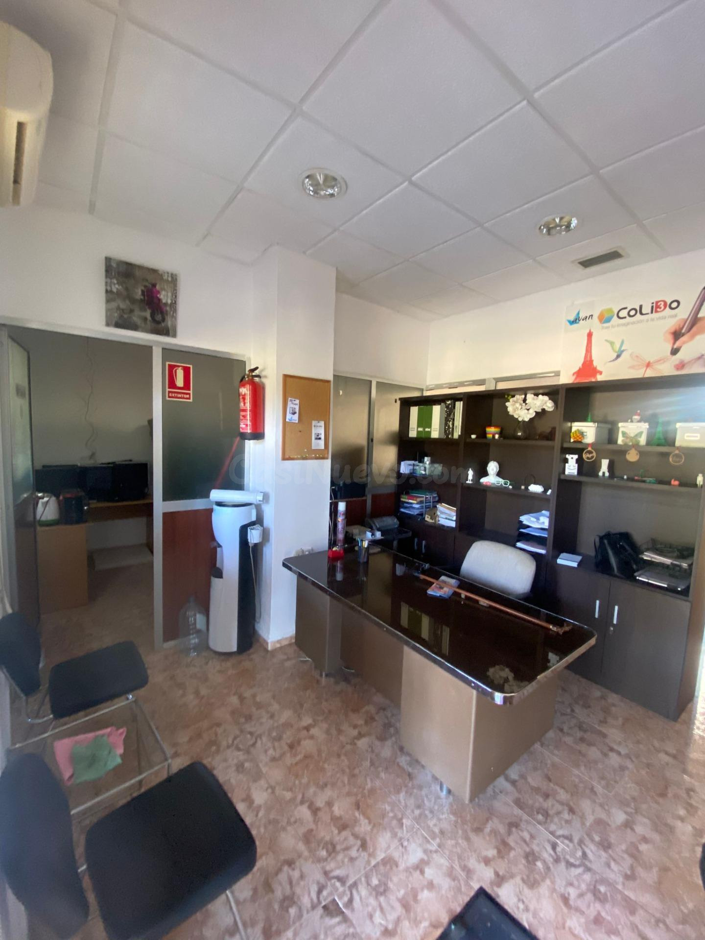 Local en perfecto estado en Aldea Moret – Ideal para negocio o inversión