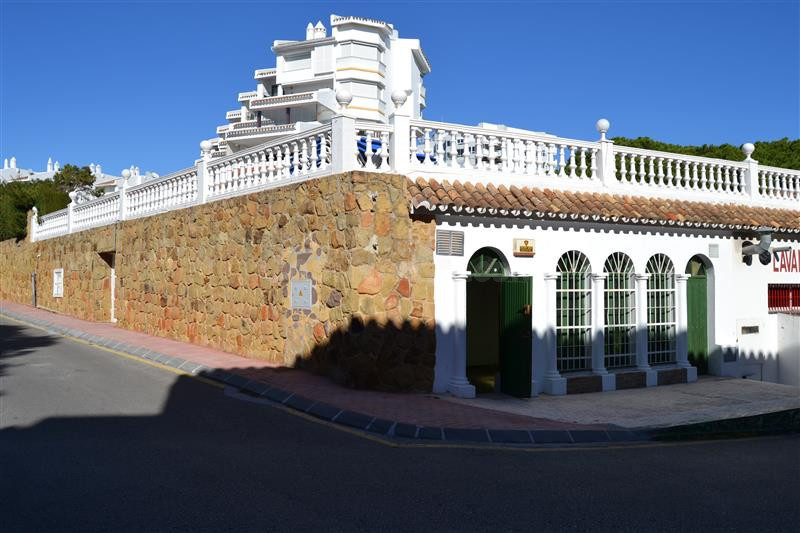 Local comercial 122m² en venta - Riviera del sol