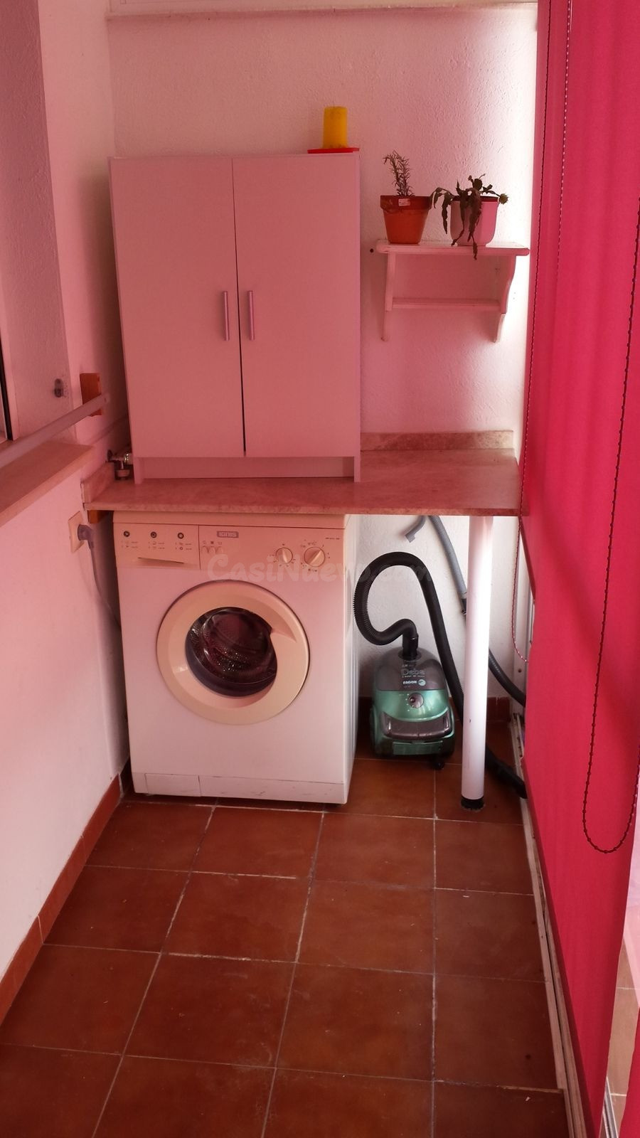 Apartamento con terraza y garaje - foto 3