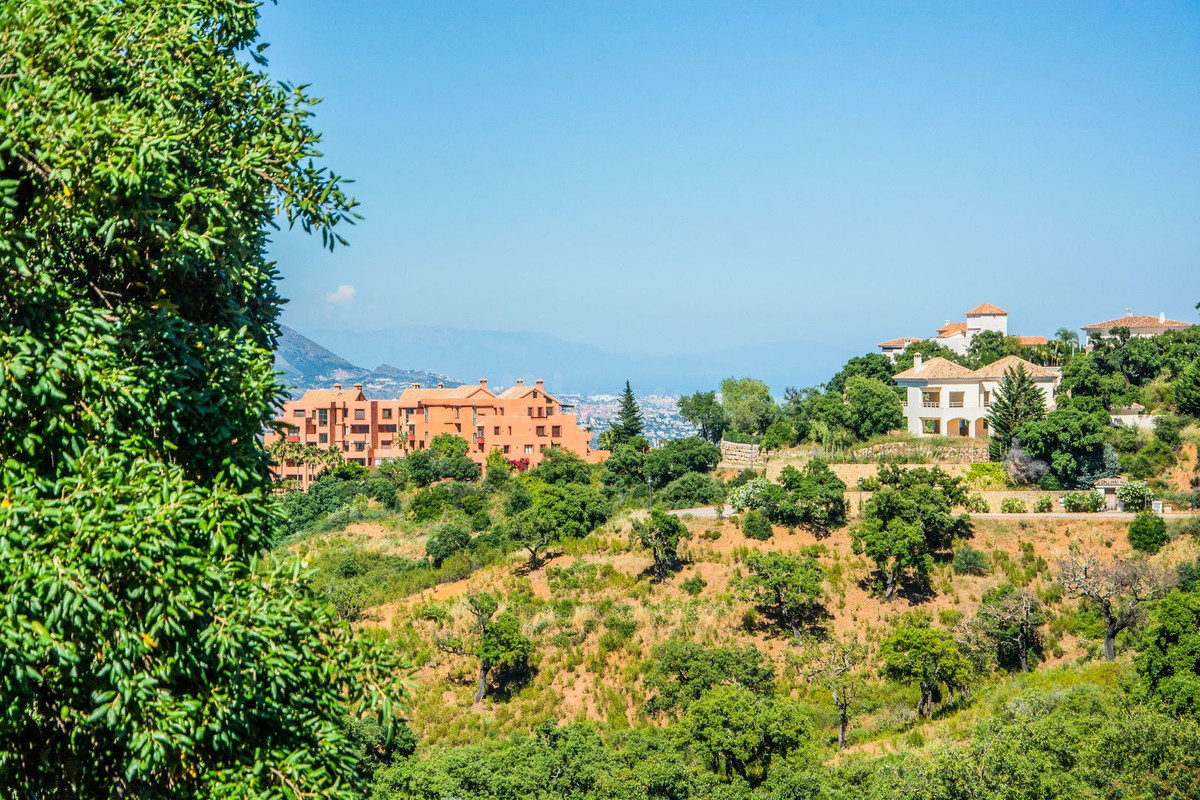 Parcela 381m² en venta - Marbella