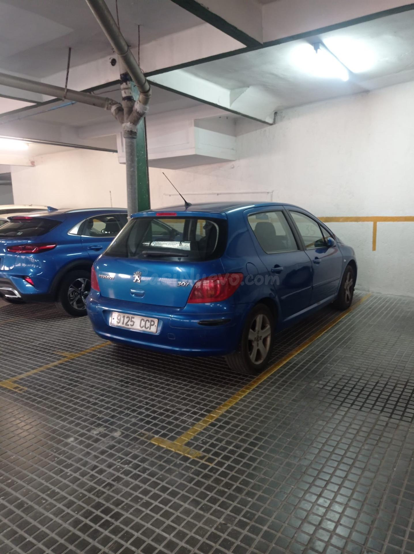 Se vende garaje en zona Colon