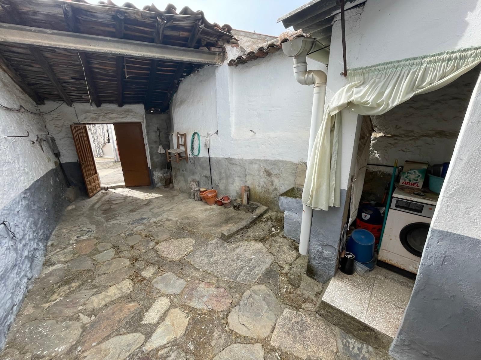 OPORTUNIDAD DE INVERSIÓN  EN ZARZA DE MONTÁNCHEZ - foto 2
