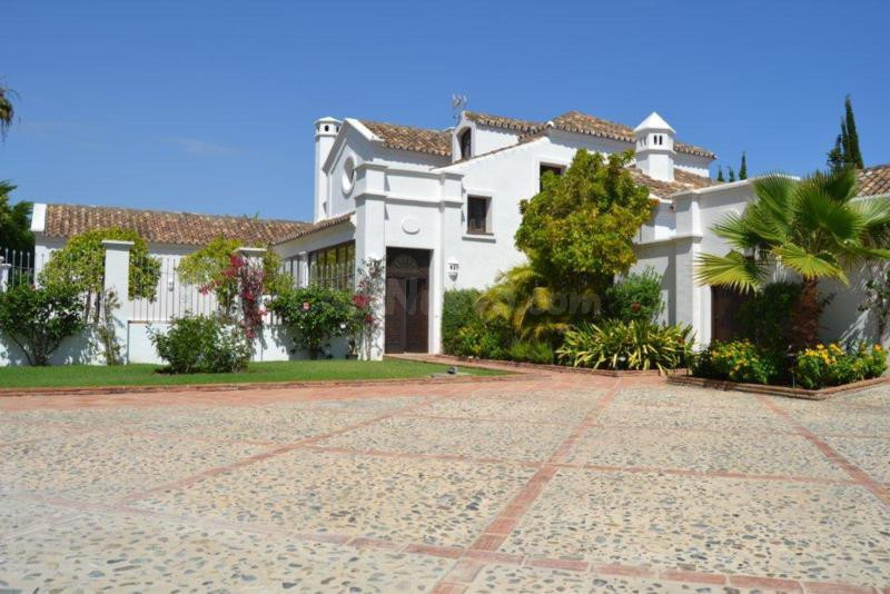 Chalet 6 habitaciones 700m² en venta - Marbella