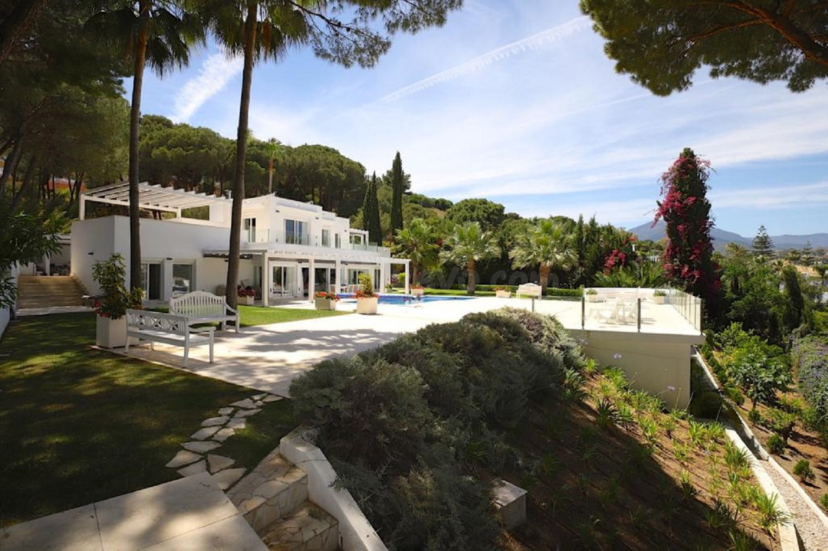 Chalet 6 habitaciones 390m² en venta - Marbella