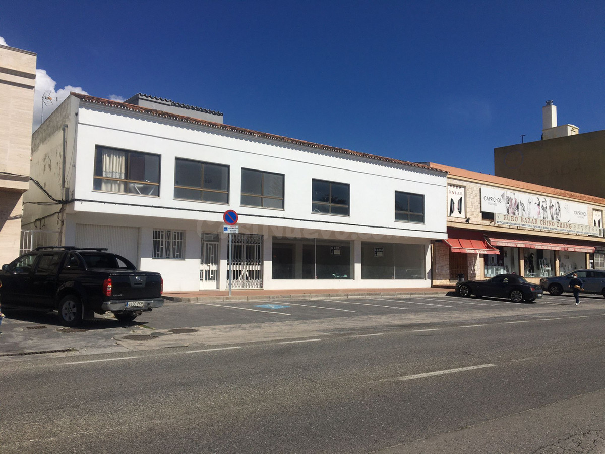 Negocio 1467m² en venta - San Roque Pueblo