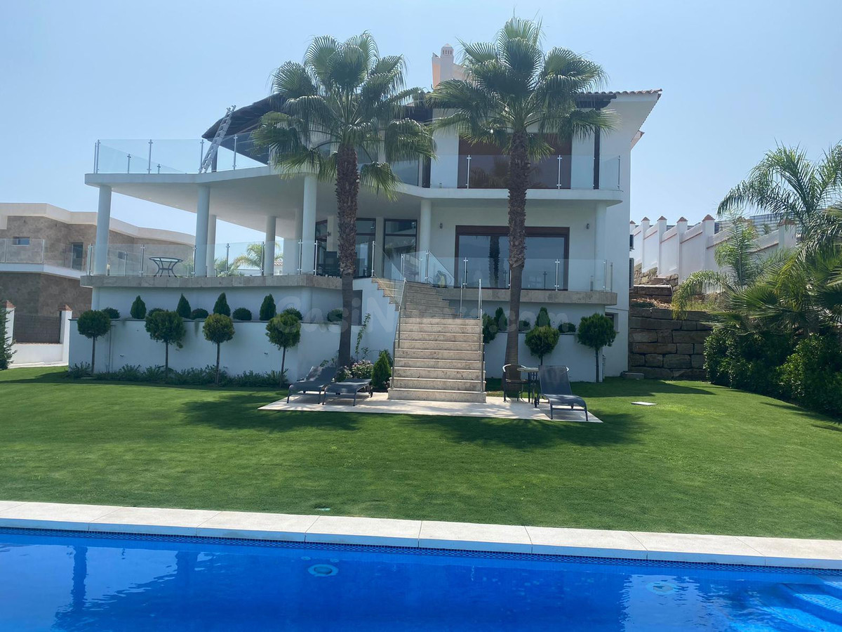 Chalet 5 habitaciones 650m² en venta - Costa del Sol