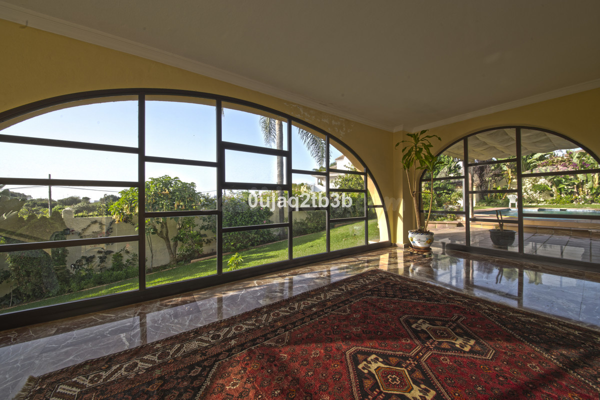 Chalet 5 habitaciones 528m² en venta - Costa Del Sol