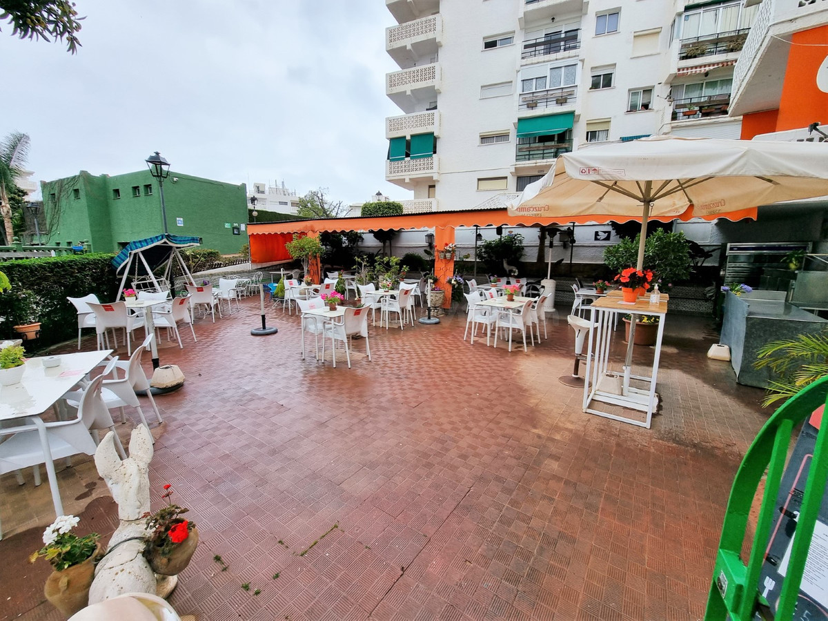 Restaurante 160m² en venta - Costa Del Sol