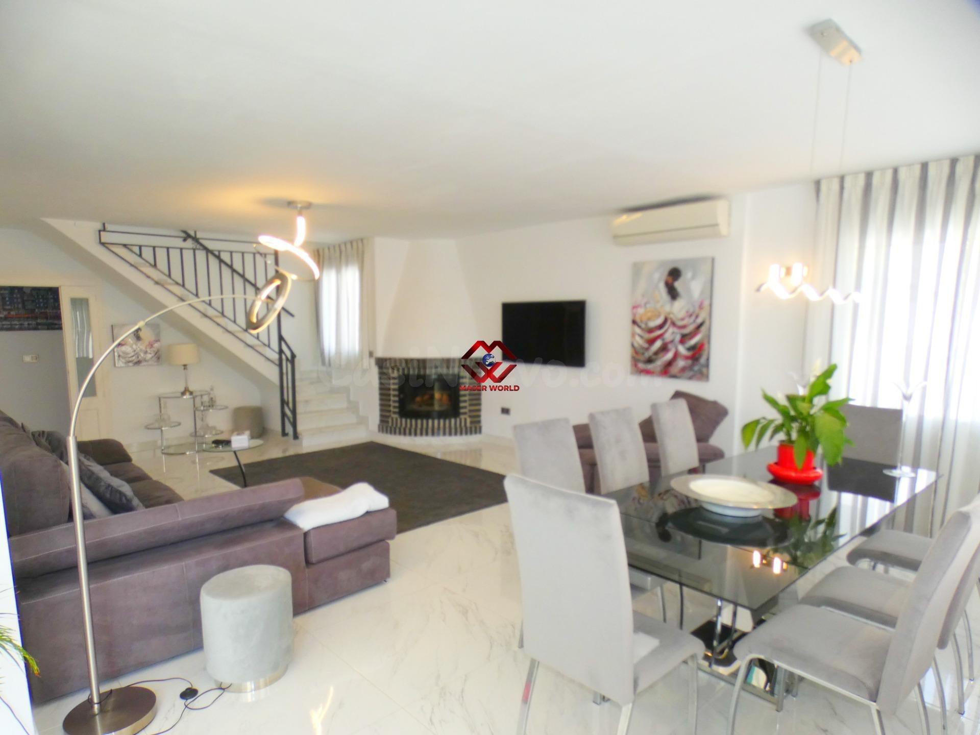 MODERNO Y ENCANTADOR CHALET EN BOLNUEVO  ( 600m playa )