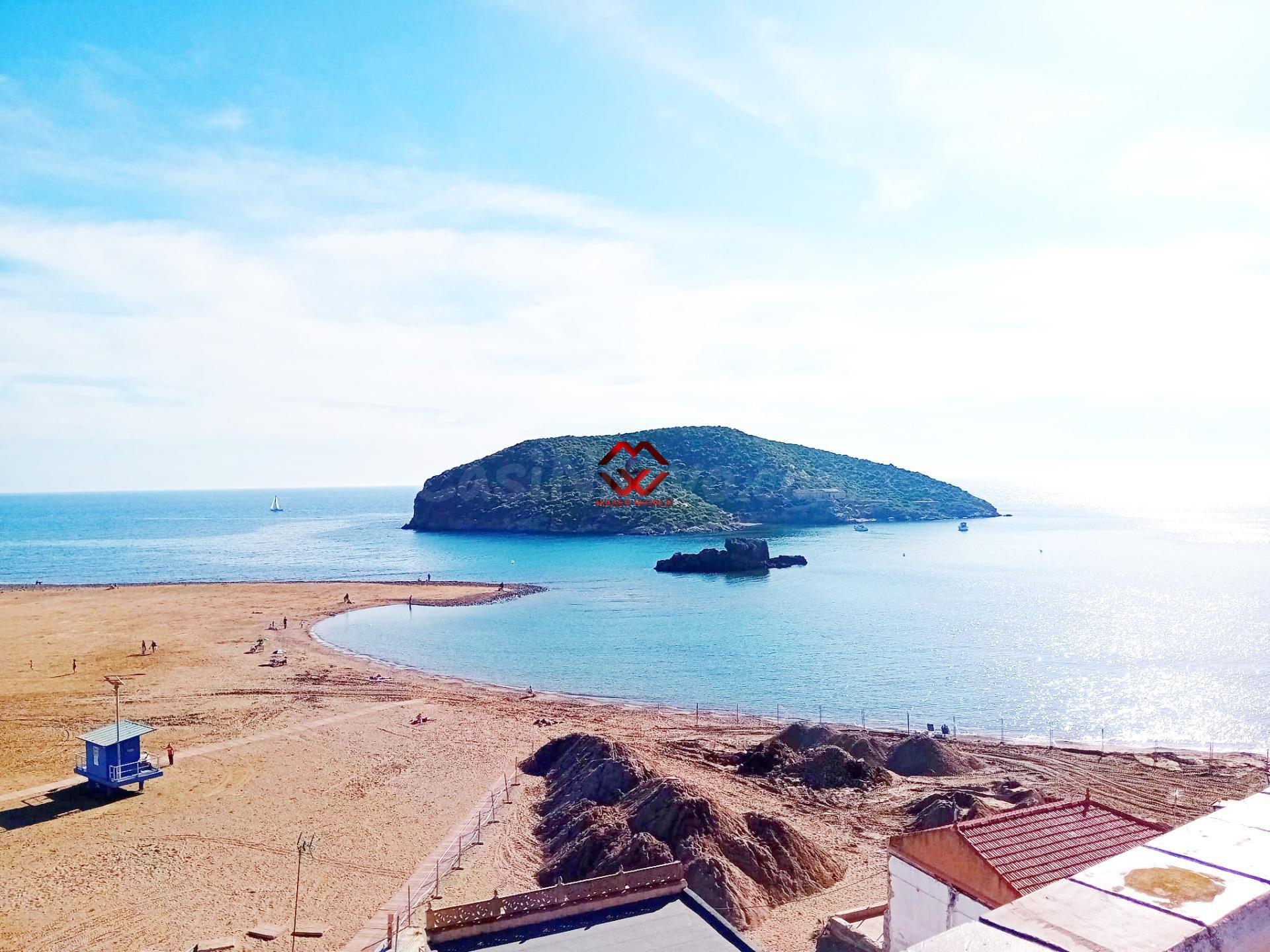 PRECIOSO PISO RECIÉN REFORMADO A 50m PLAYA LA ISLA