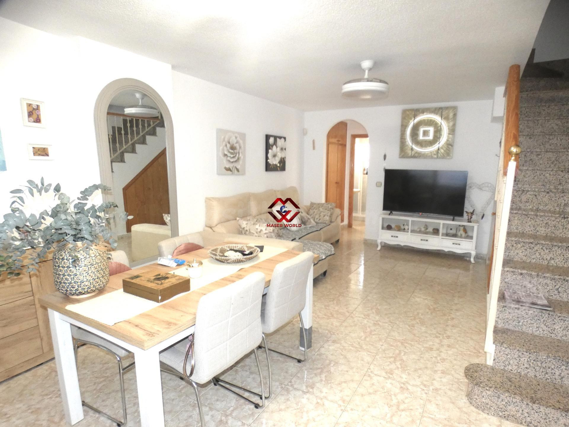 EXCLUSIVO TRIPLEX EN EL CENTRO DE PUERTO DE MAZARRON