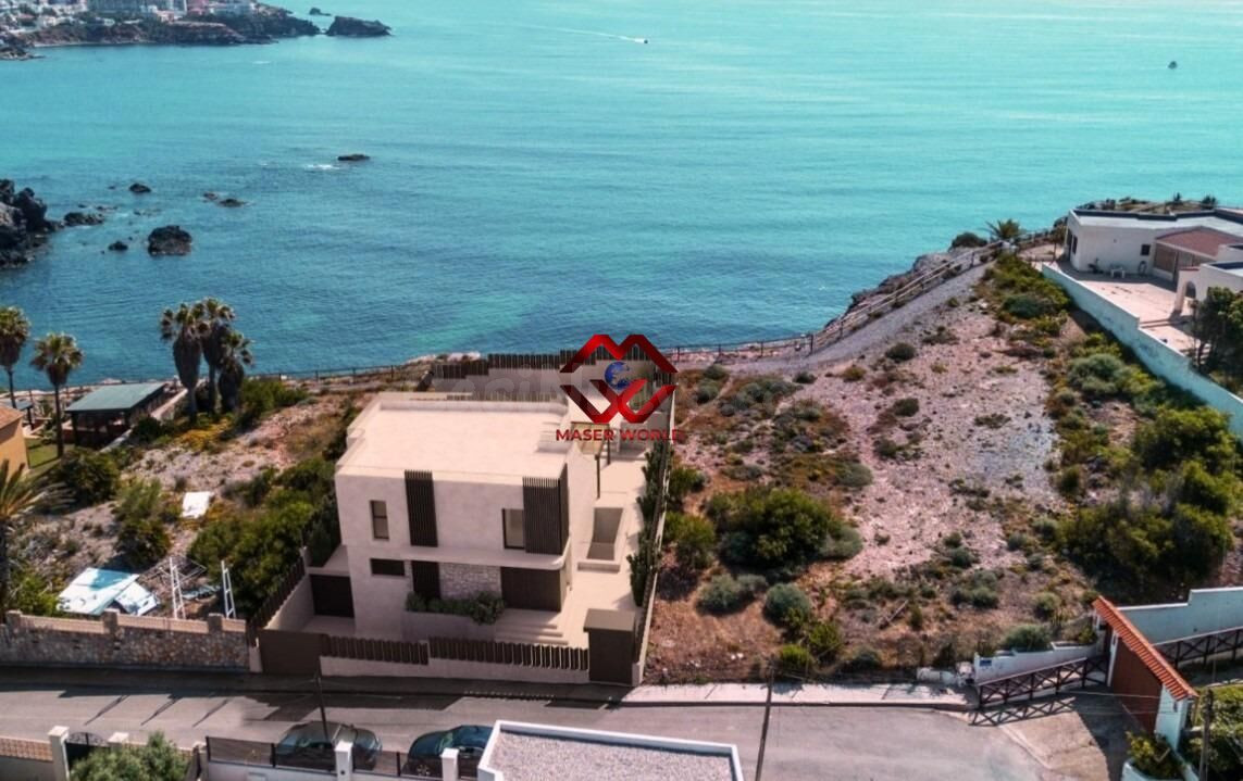Exclusivas villas de lujo en primera línea de mar en Cala Flores, Cabo de Palos