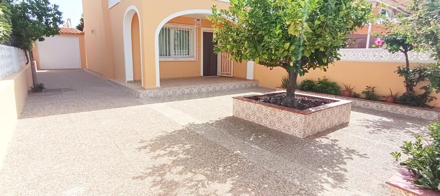 ESTUPÉNDO DUPLEX A 650 M PLAYA