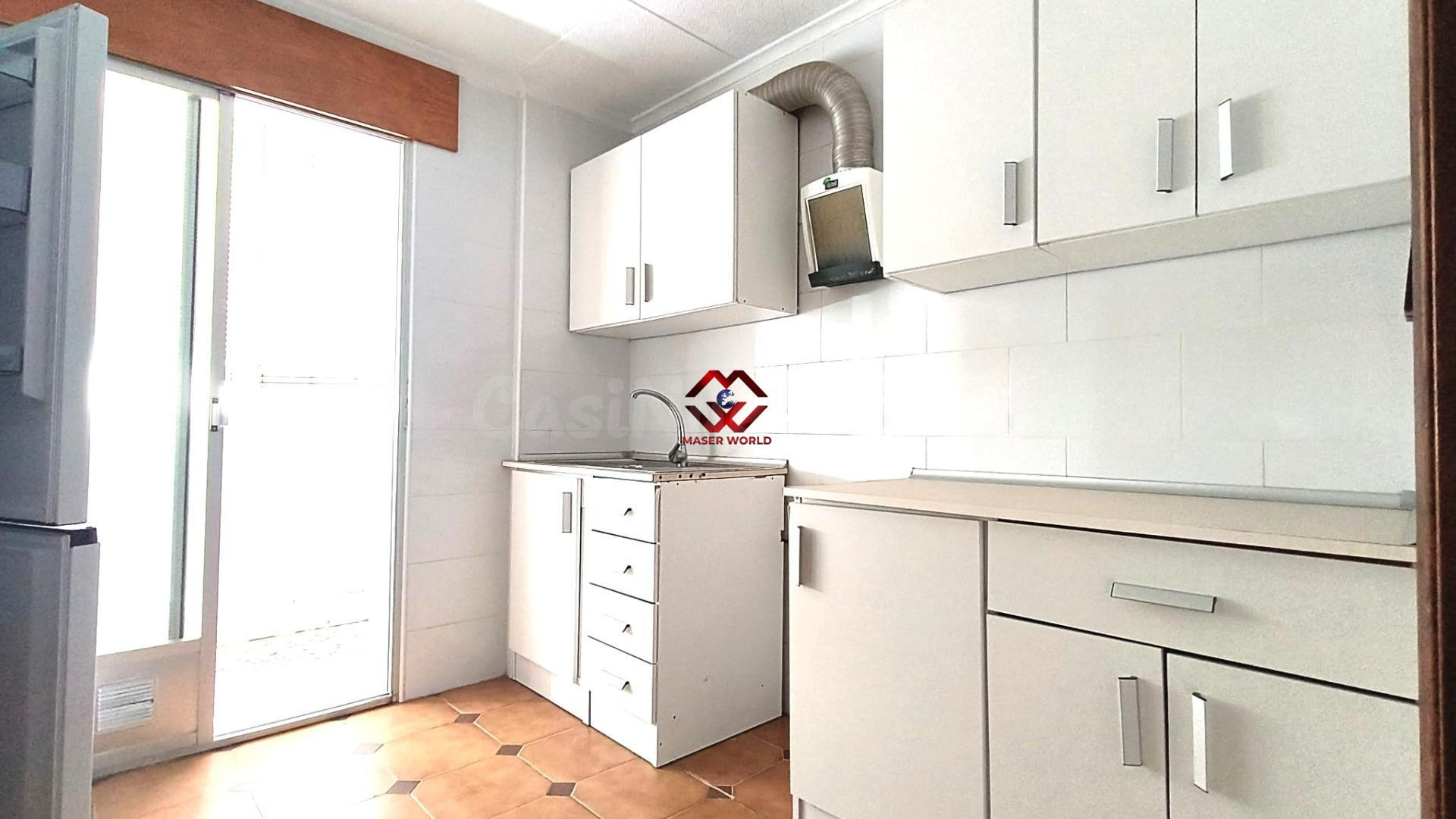 PISO EN VENTA EN EL CENTRO DE PUERTO DE MAZARRÓN