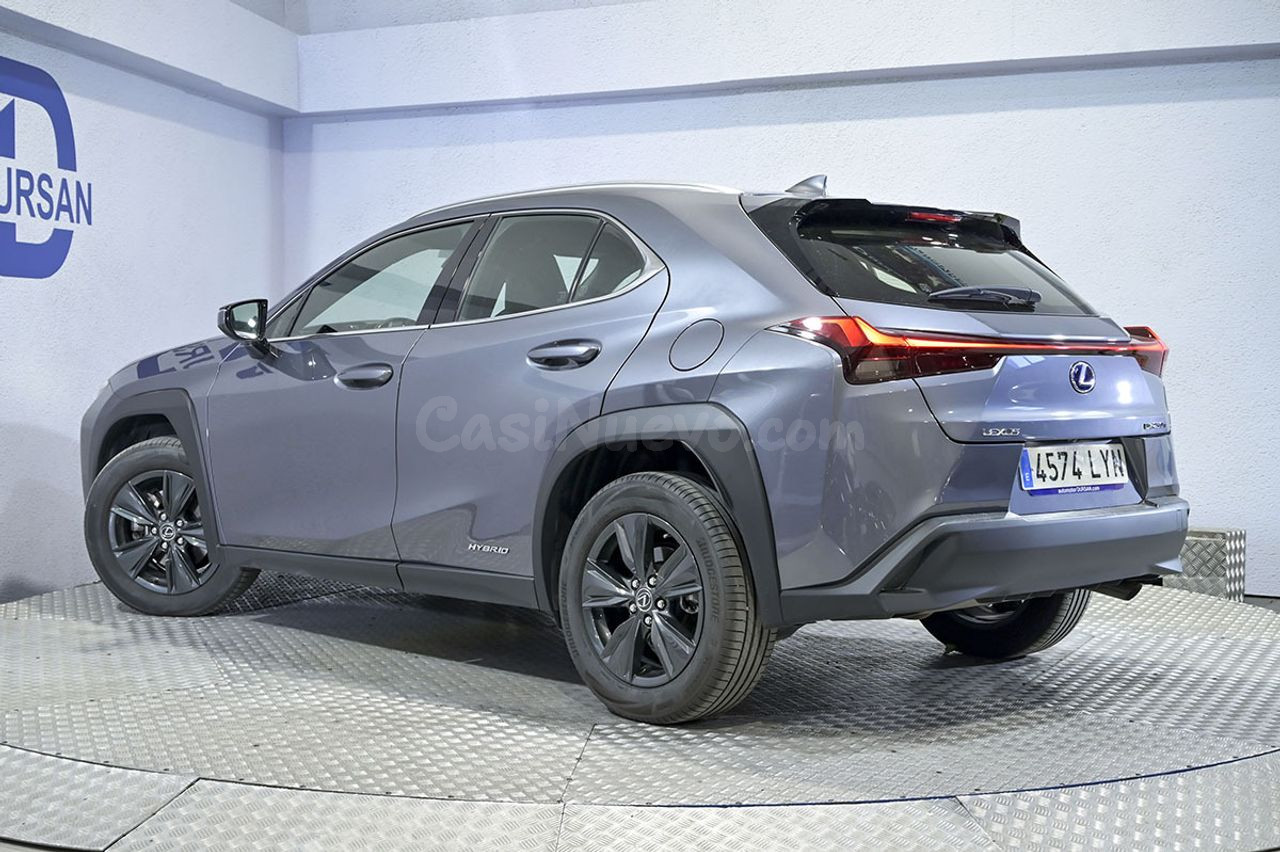 Lexus UX 2.0 250h Business - foto 4