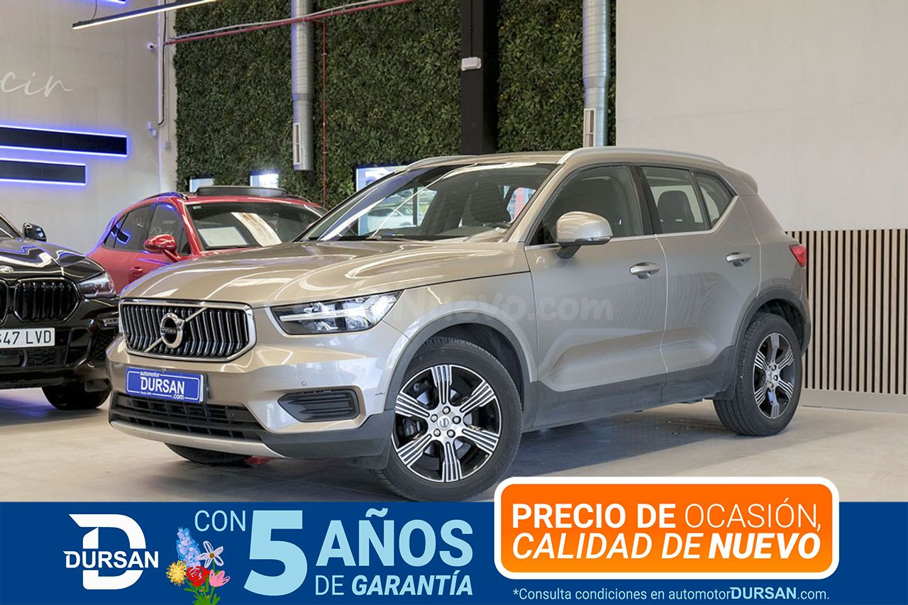 Volvo XC40 2.0 D3 Momentum Auto