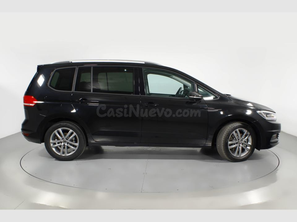 Volkswagen Touran - foto 3