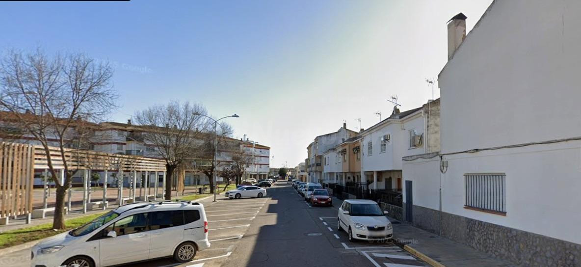 PISO EN MONTIJO