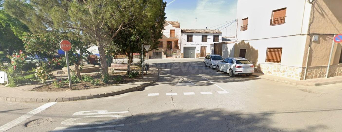 CHALET EN CORRAL DE ALMAGUER