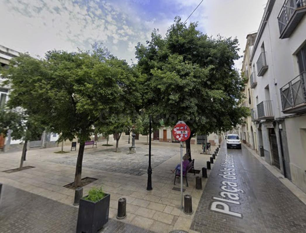 LOCAL COMERCIAL EN VILANOVA I LA GELTRU
