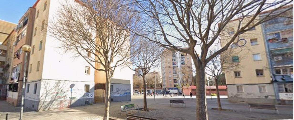 PISO EN BADALONA