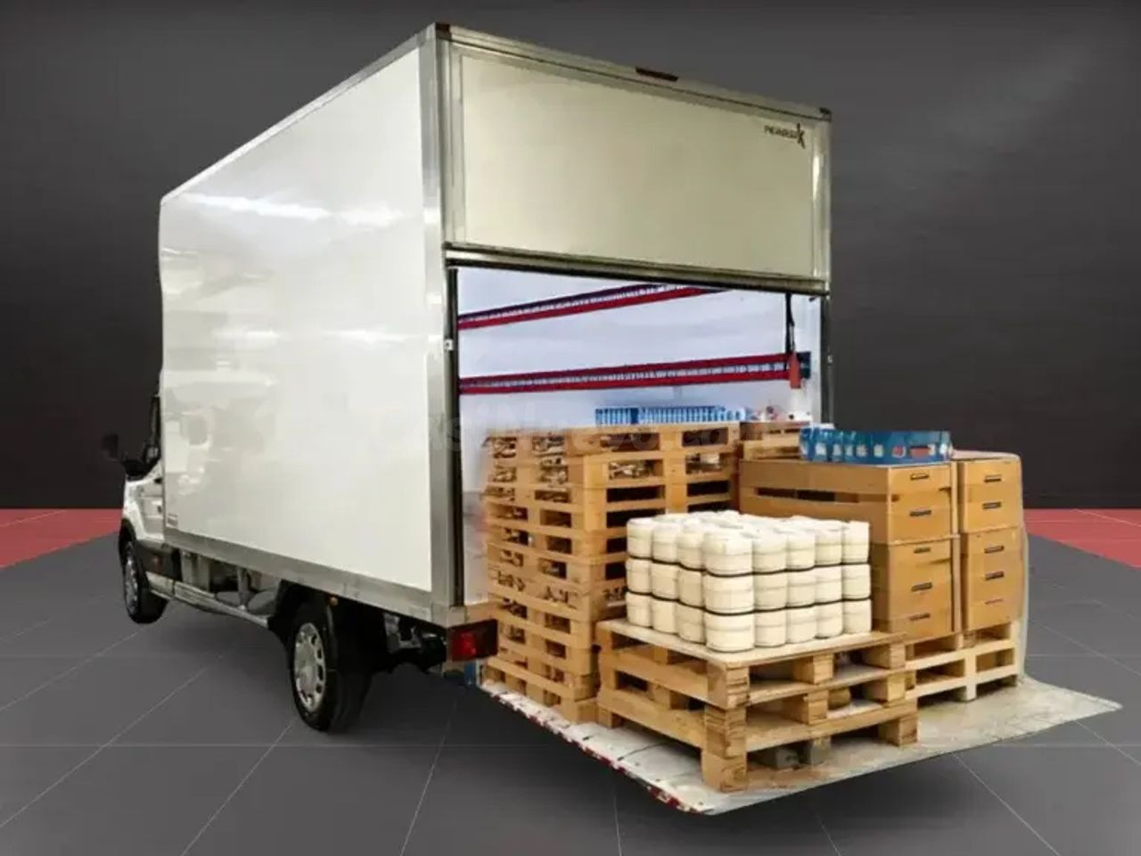 Ford Transit Carrozado L4H3 con Trampilla | 3.500kg Carnet B ¡Desde 507 €/mes!
