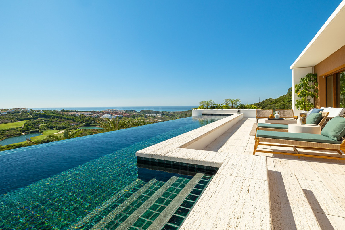 Chalet 3 habitaciones 395m² en venta - Costa Del Sol