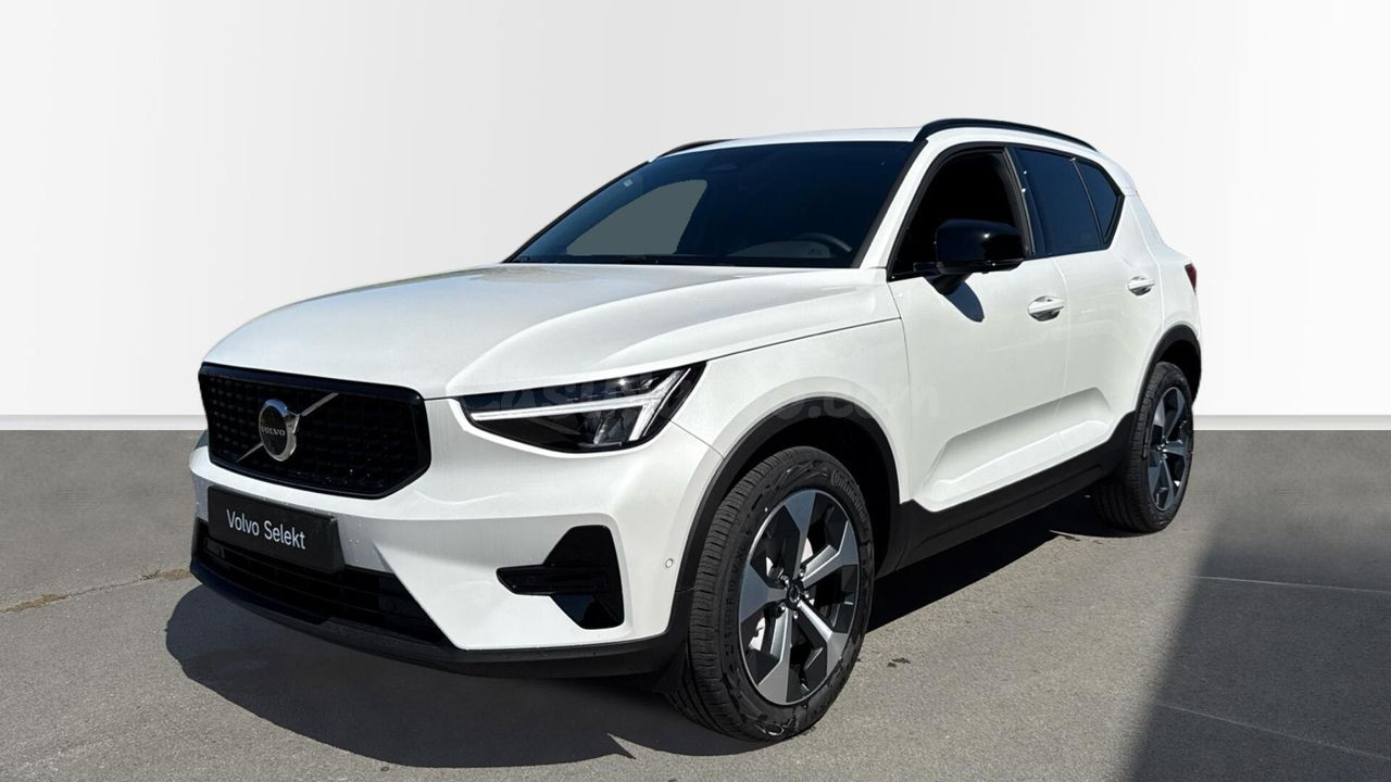 Volvo XC40 todoterreno 2.0 B3 MHEV ULTRA DARK DCT 5P