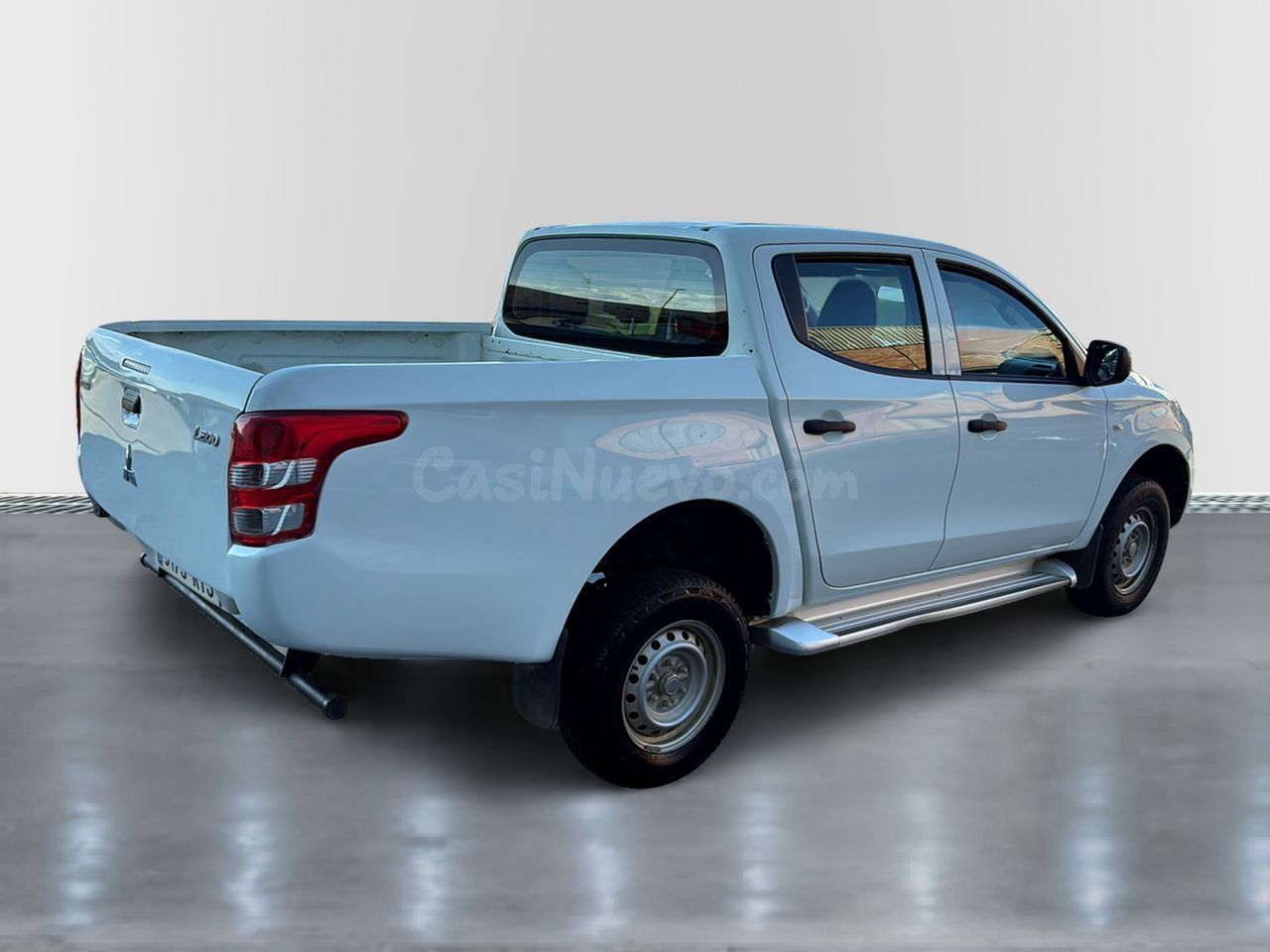 Mitsubishi L200 D/C 300 DI-D Kaiteki Auto - foto 4