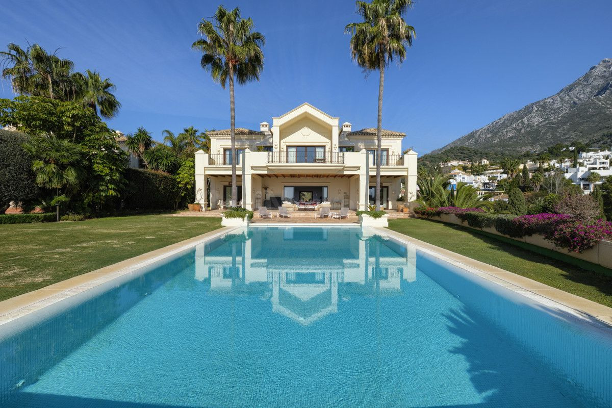 Villa 5 habitaciones 1022m² en venta - Las Lomas de Río Verde