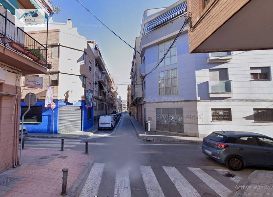 Venta de piso en Alicante .