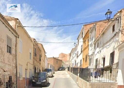 Venta casa en Huelma (Jaén)