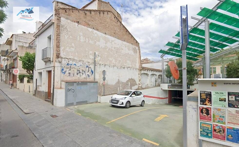 Venta de Plaza de Garaje en Canet de Mar , Barcelona.