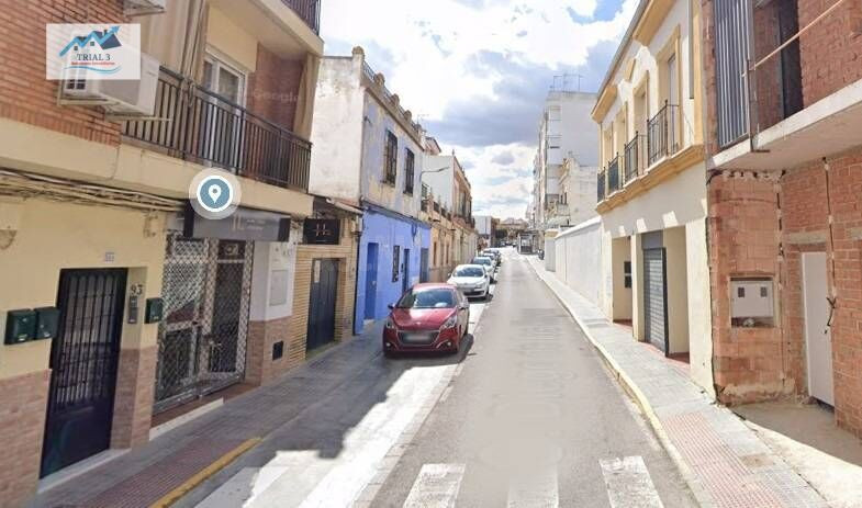 Venta de casa en Castilleja de la Cuesta (Sevilla)