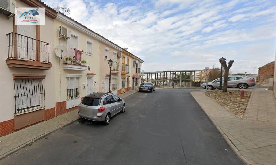 Venta de casa en Palos de la Frontera (Huelva)