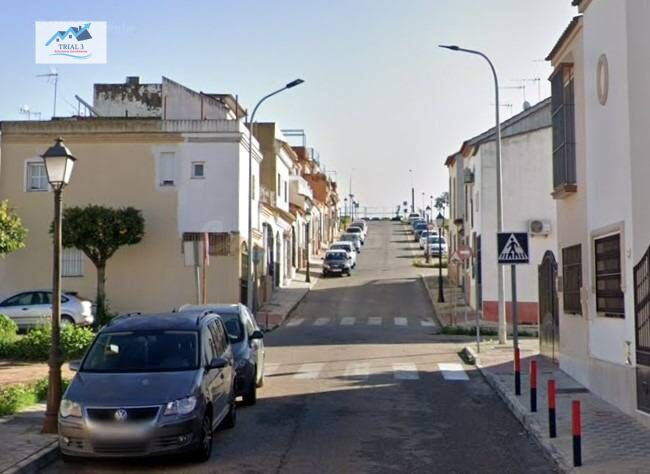Venta casa adosada en La Puebla del Río (Sevilla)