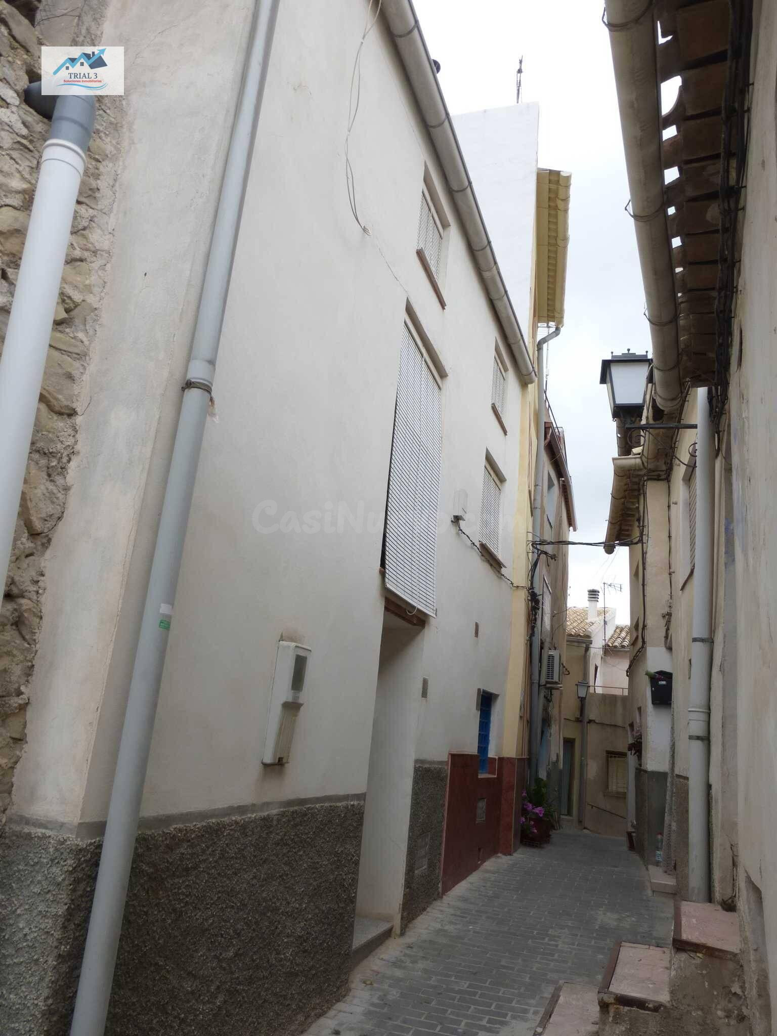 Venta de Piso en Moratalla, Murcia.