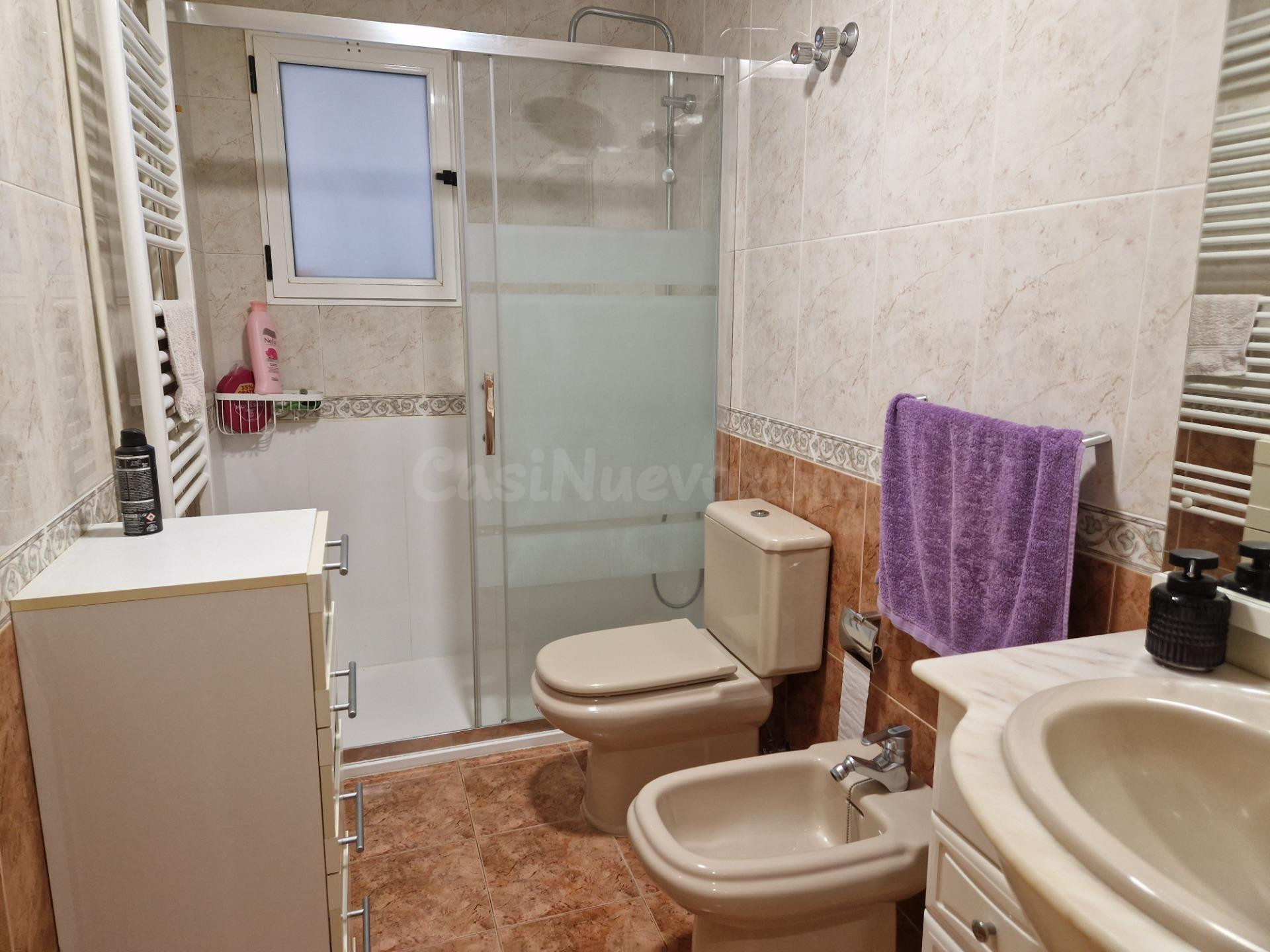 PISO MUY BUENA UBICACIÓN - foto 5