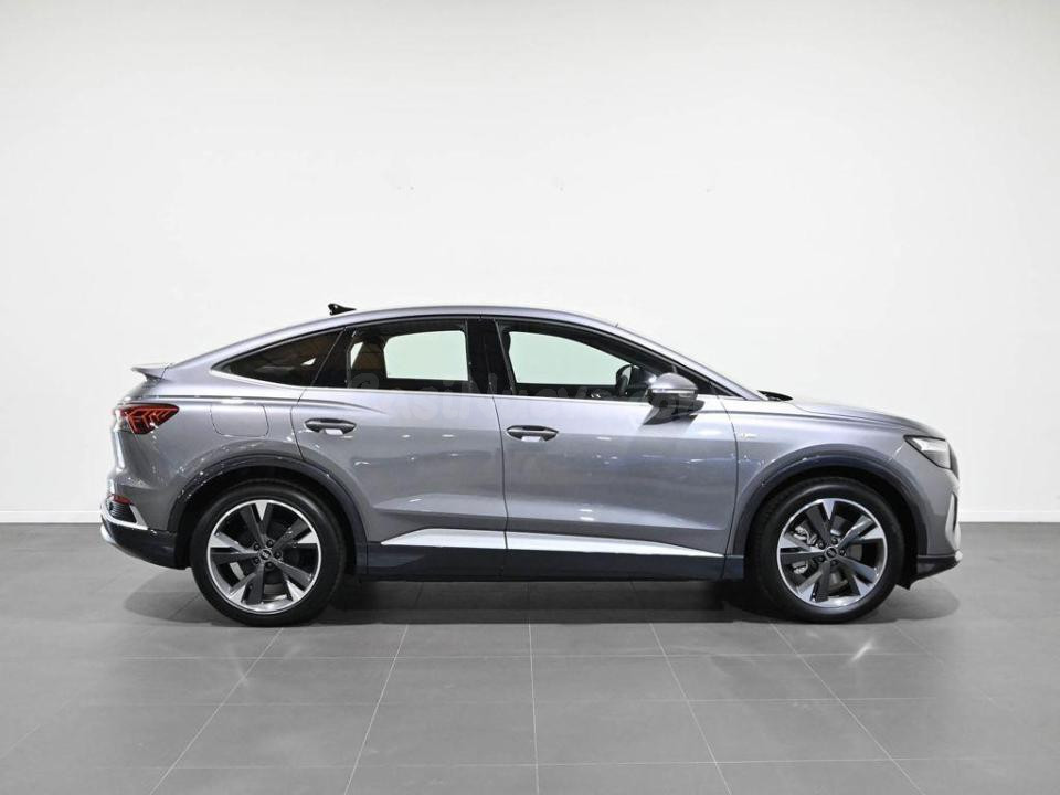 Audi Q4 Sportback e-tron - foto 3