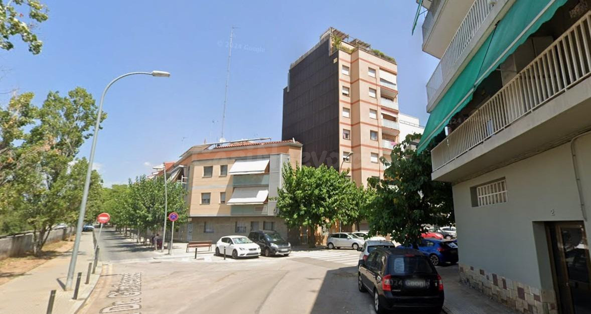 PISO EN RUBI